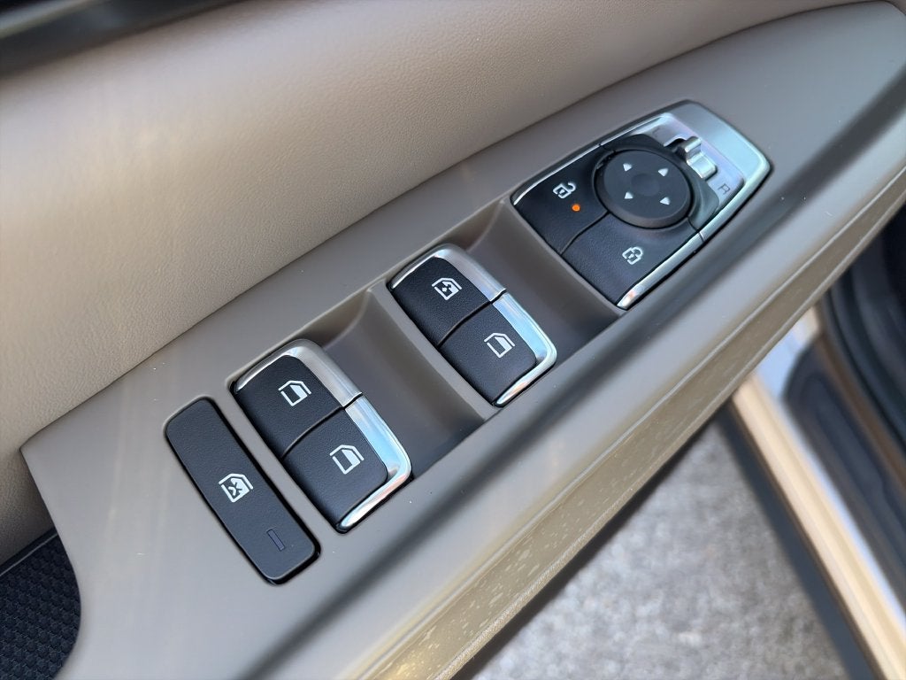 2027 Kia Carnival LXS