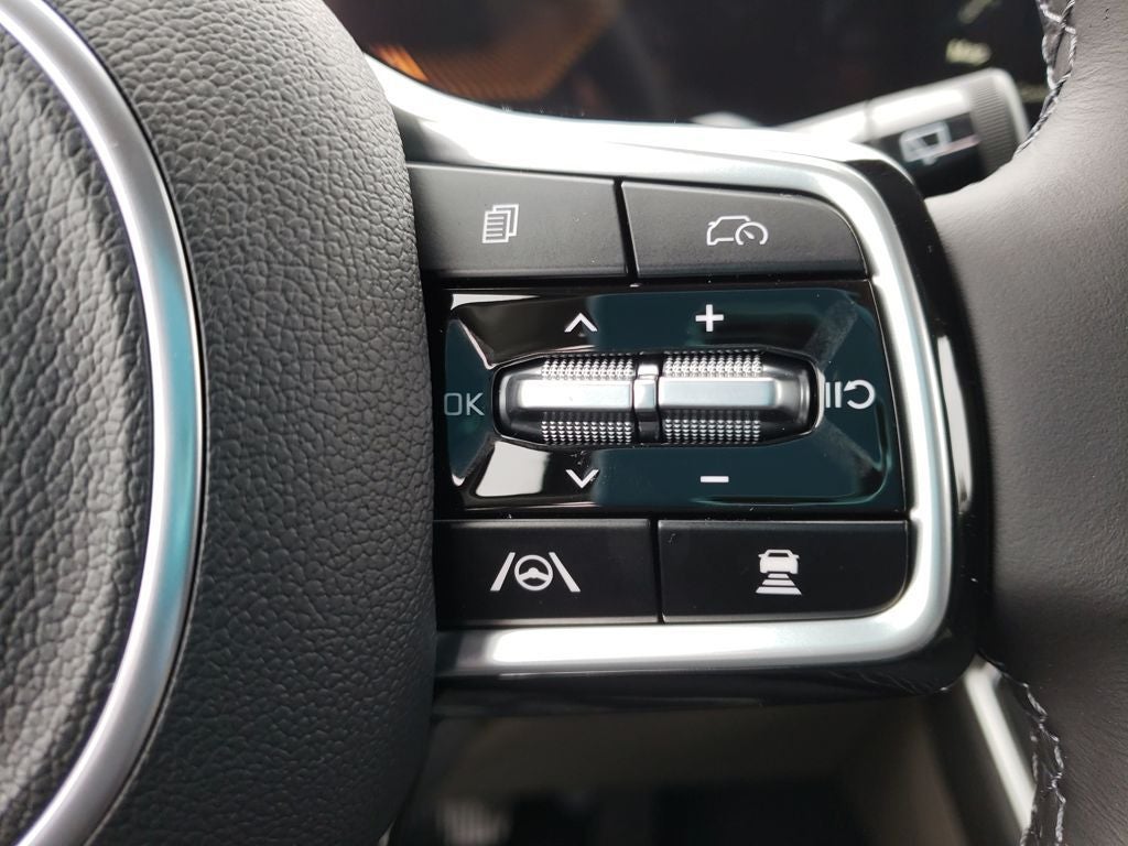 2026 Kia Carnival Hybrid LXS