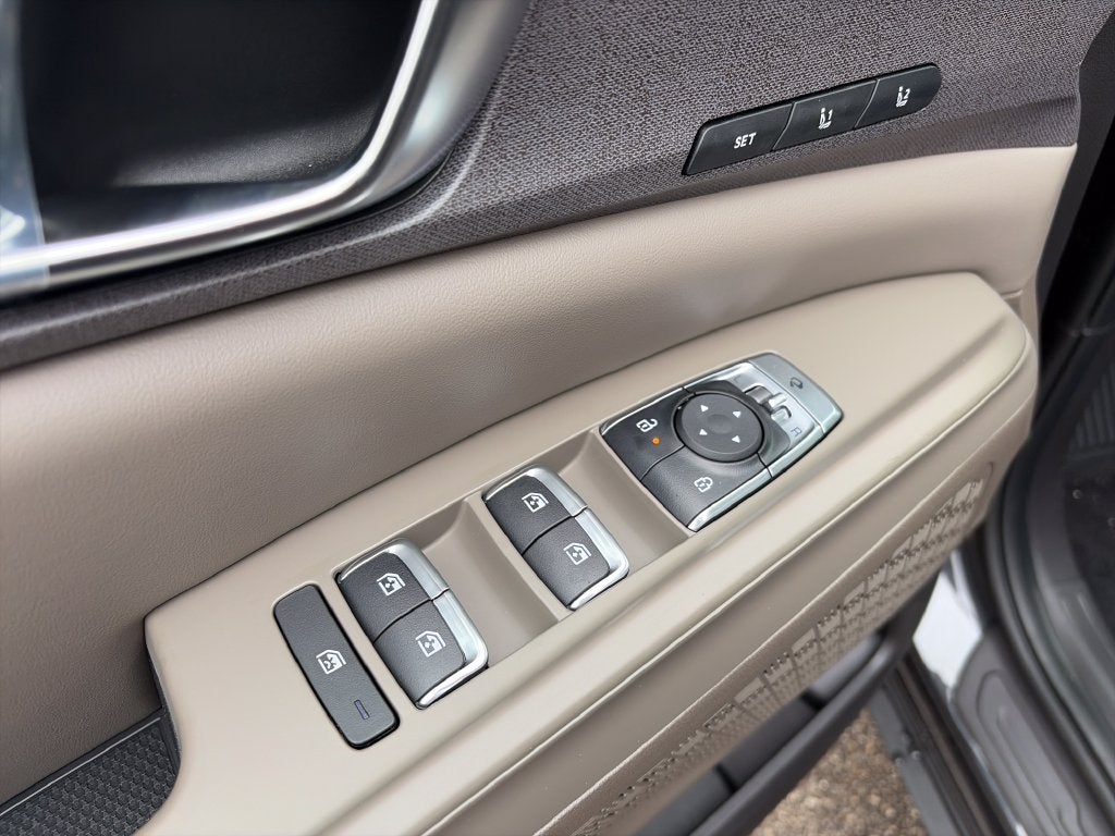 2027 Kia Carnival EX