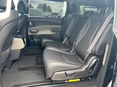 2025 Kia Carnival Hybrid EX