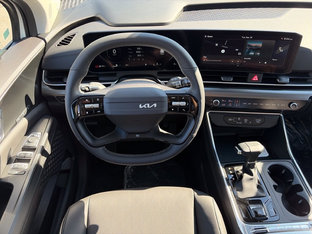 2027 Kia Carnival SX