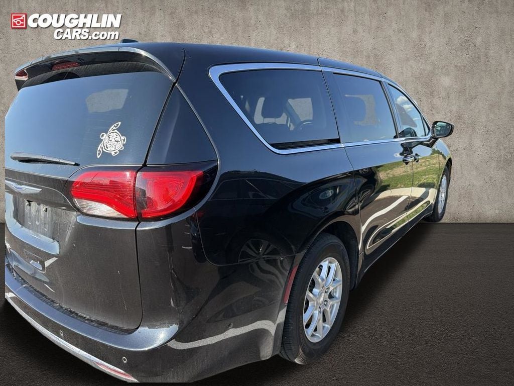 2020 Chrysler Pacifica Touring