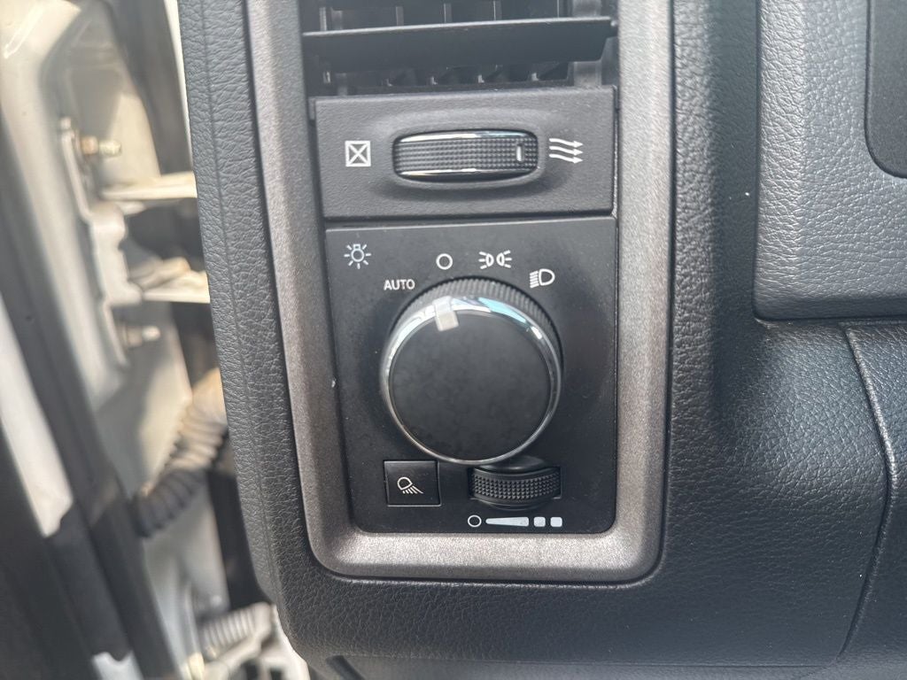 2020 RAM 1500 Classic Tradesman