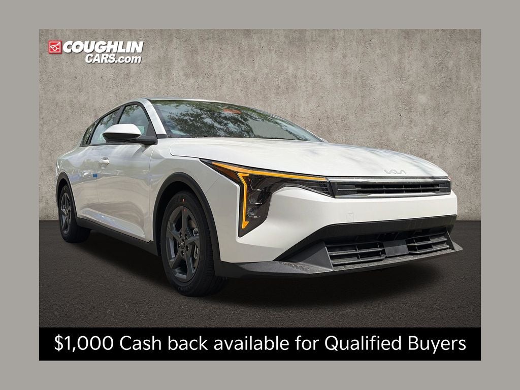 2026 Kia K4 LXS AT's photo