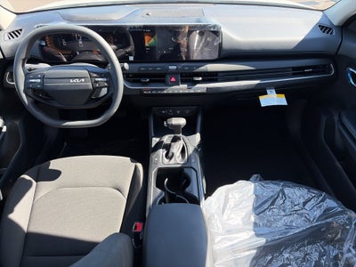 2026 Kia K4 LX