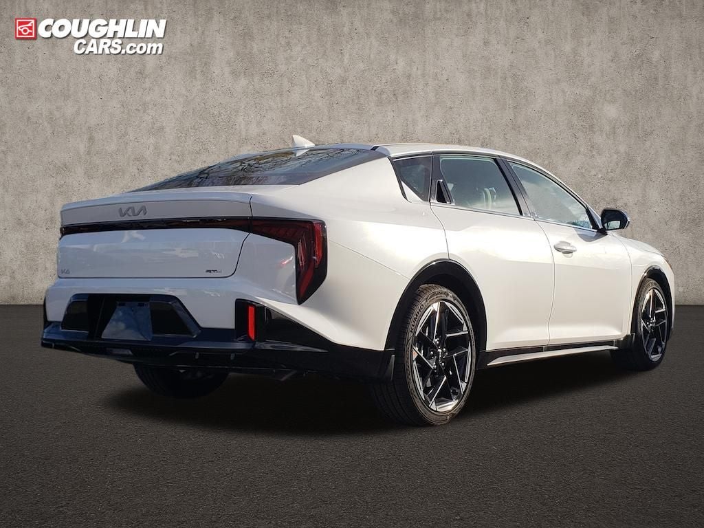 2025 Kia K4 GT-Line
