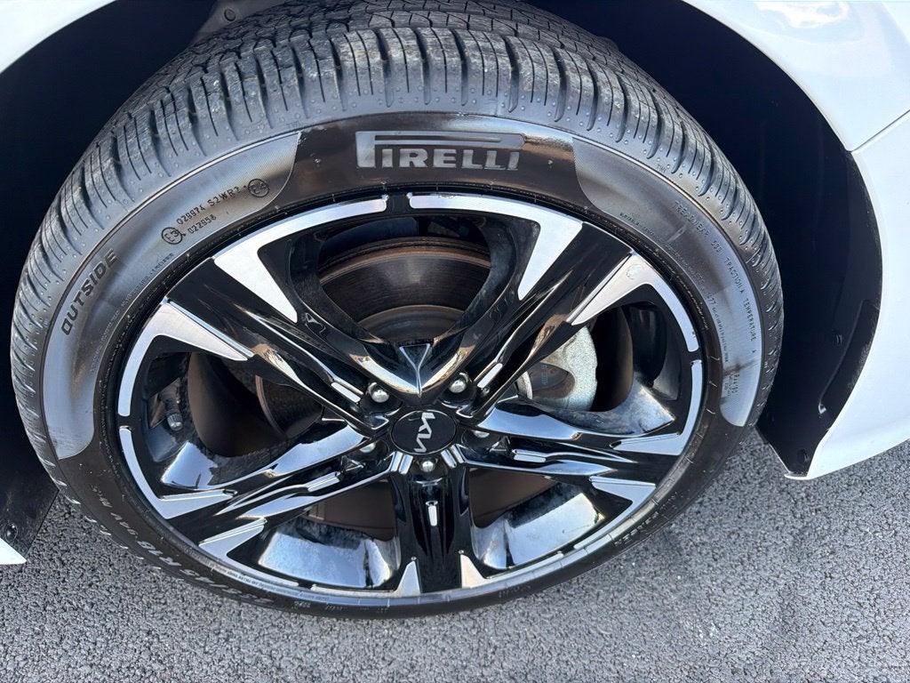 2024 Kia K5 GT-Line