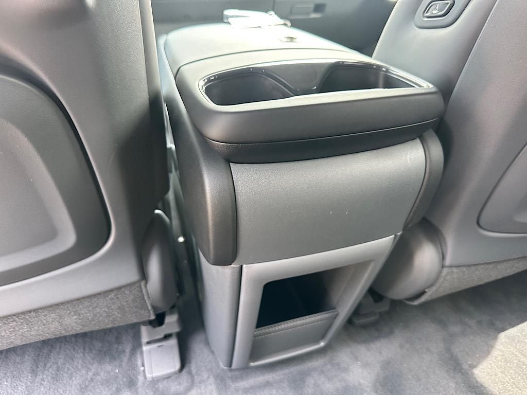 2026 Kia EV9 Light Long Range