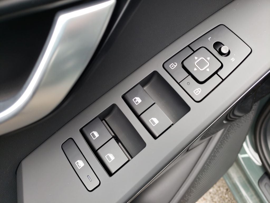 2025 Kia Niro EV Wind