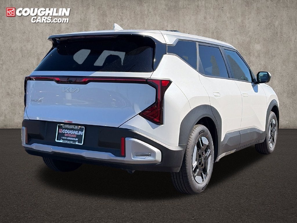 2027 Kia Seltos LX