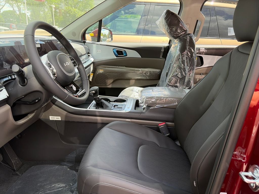2026 Kia Carnival Base