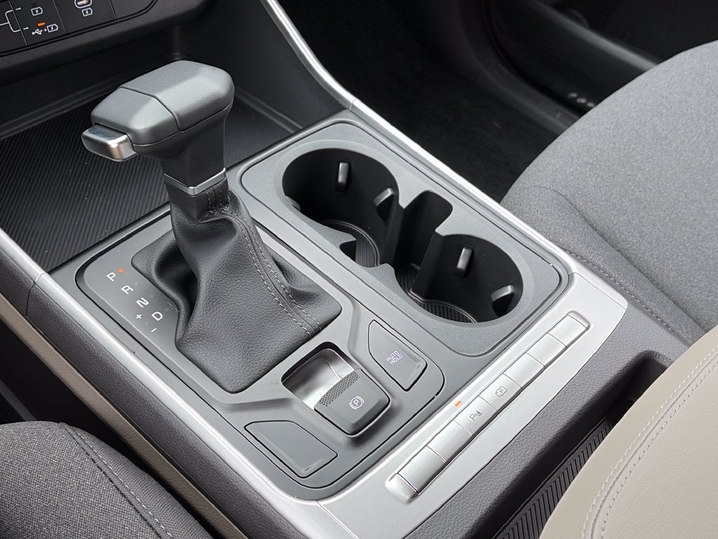 2027 Kia Carnival LX