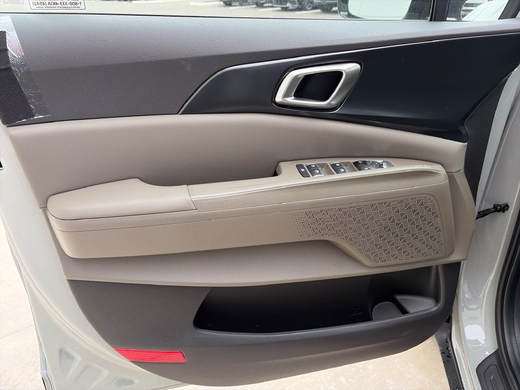 2027 Kia Carnival LX