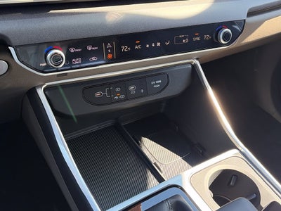 2027 Kia Carnival EX