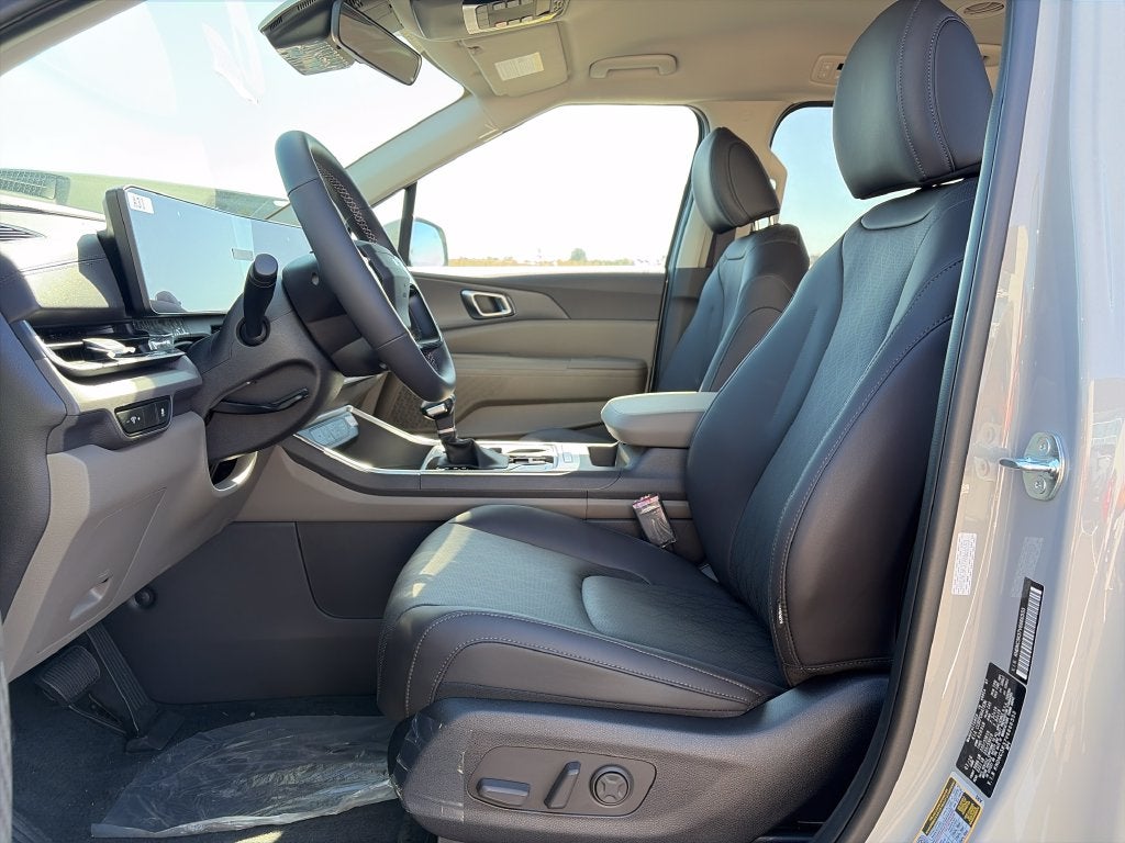 2027 Kia Carnival EX