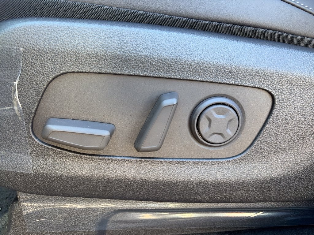 2027 Kia Carnival EX
