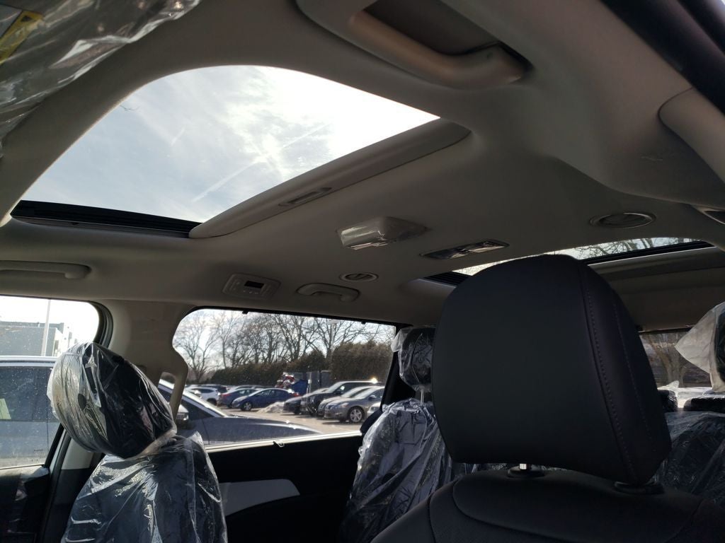 2026 Kia Carnival SX