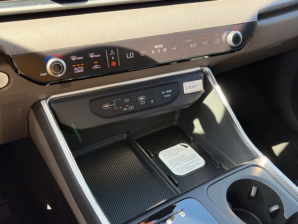 2027 Kia Carnival Hybrid SX