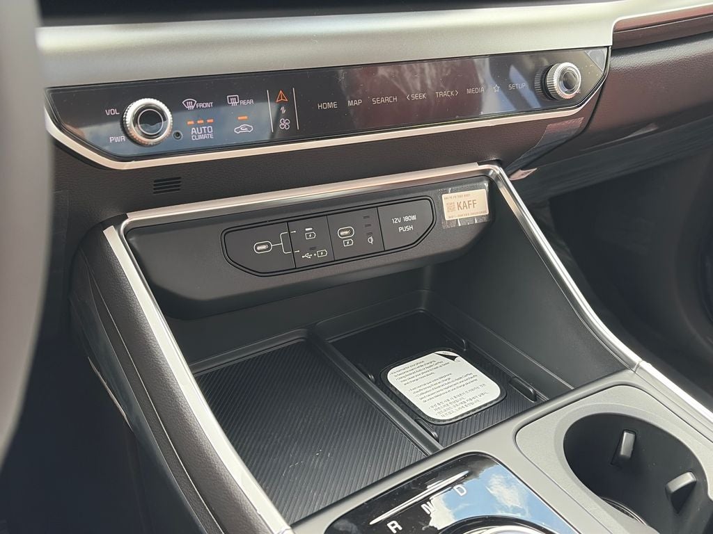 2027 Kia Carnival Hybrid SX