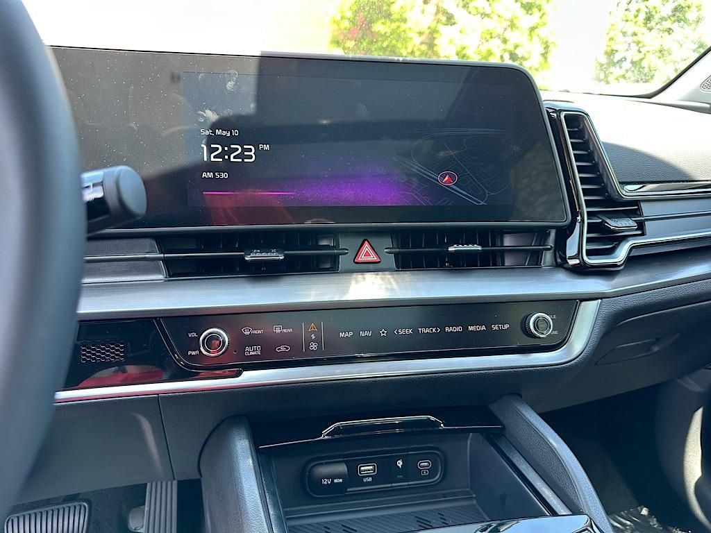 2025 Kia Sportage Hybrid EX