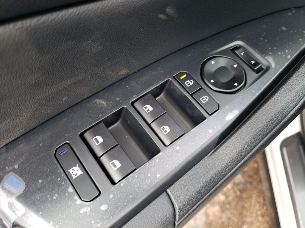 2026 Kia Sportage Hybrid Base