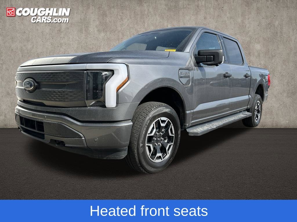 2023 Ford F-150 Lightning XLT