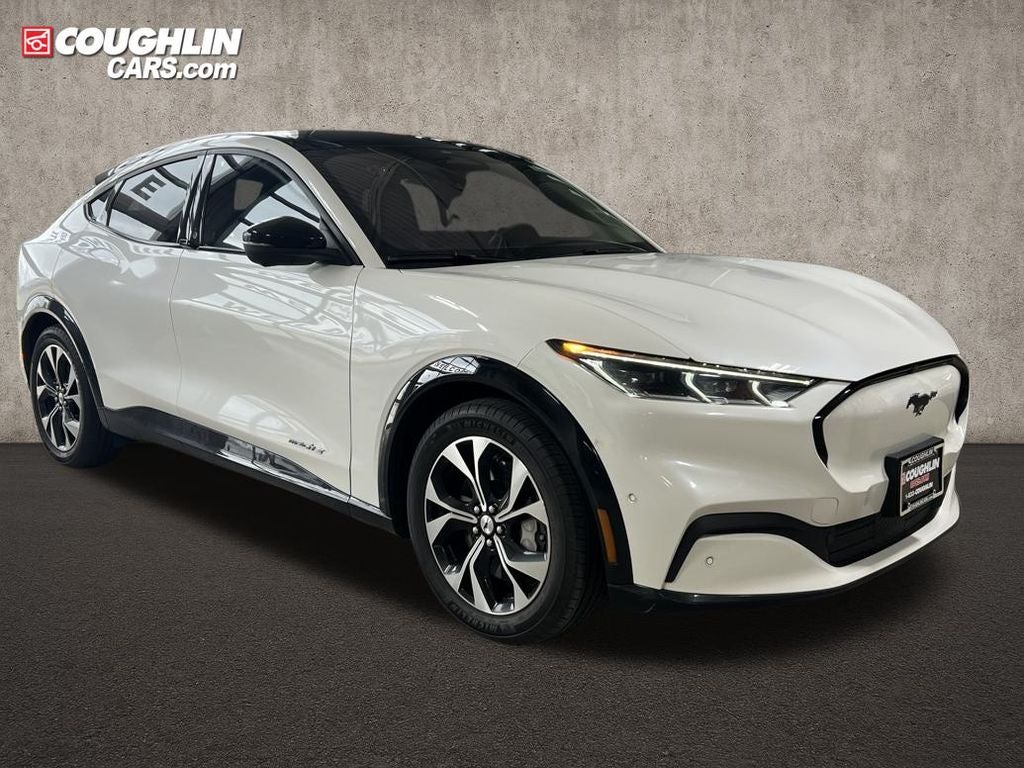 2022 Ford Mustang Mach-E Premium