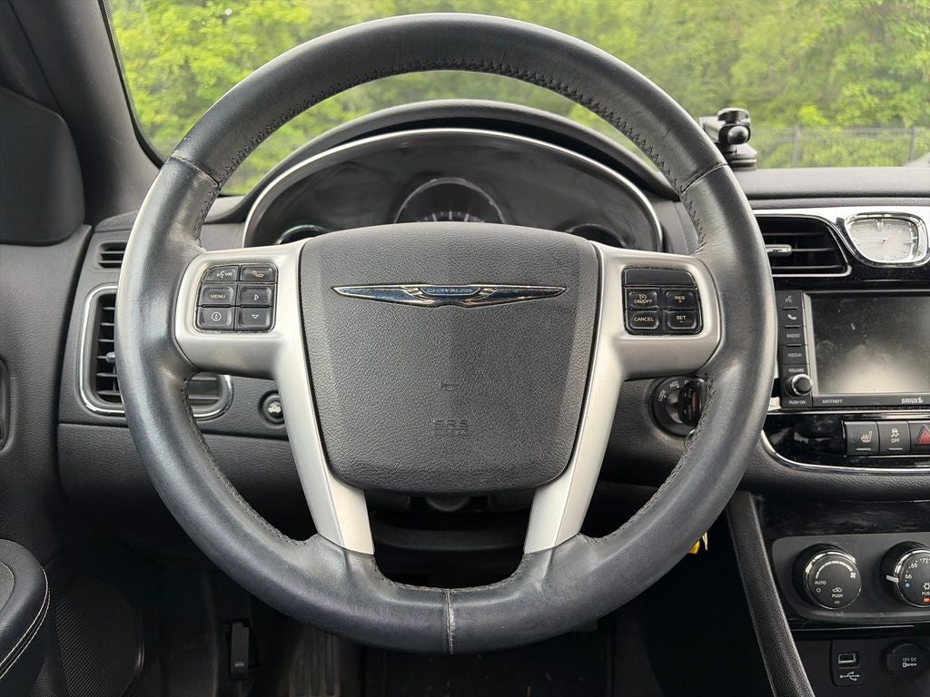 2012 Chrysler 200 Limited