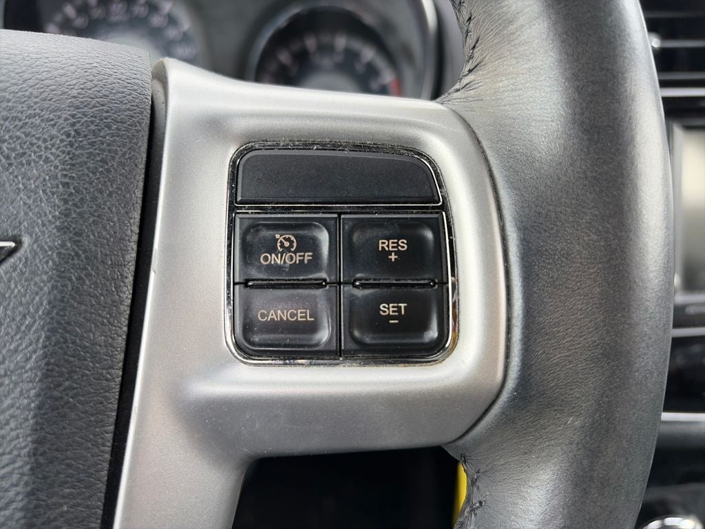 2012 Chrysler 200 Limited