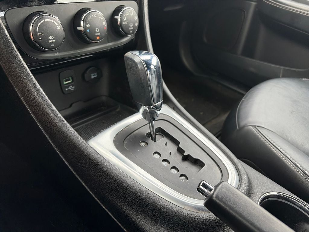 2012 Chrysler 200 Limited