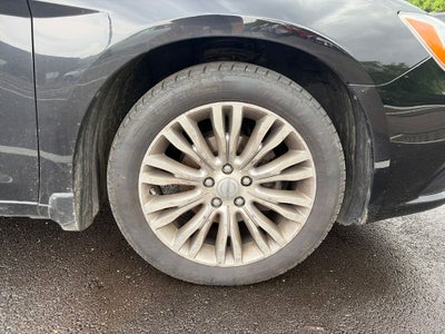 2012 Chrysler 200 Limited
