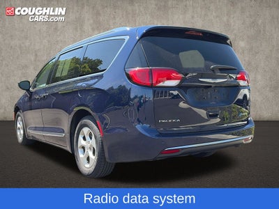 2018 Chrysler Pacifica Hybrid Touring L
