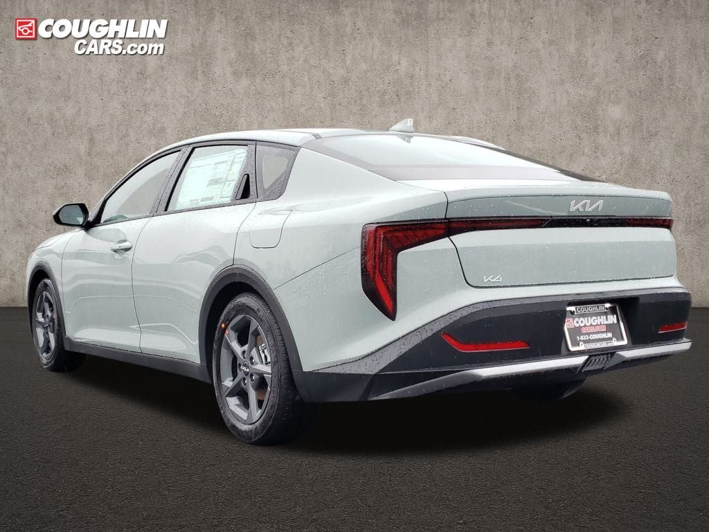 2025 Kia K4 LXS