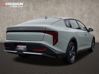 2025 Kia K4 LXS
