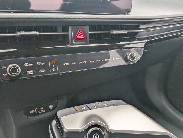 2025 Kia EV6 Light Long Range