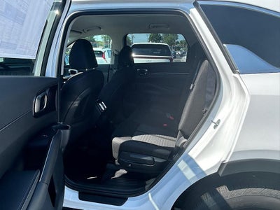2025 Kia Sorento LX