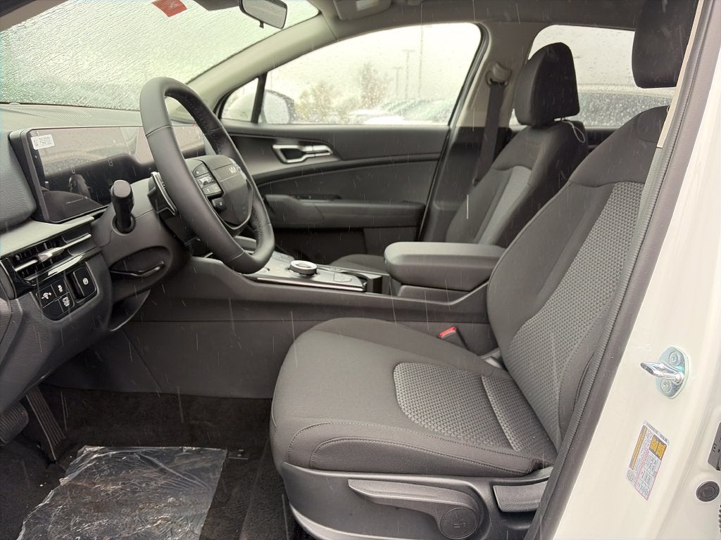2027 Kia Sportage Hybrid LX