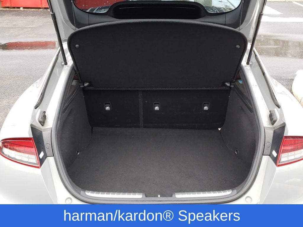 2022 Kia Stinger GT1