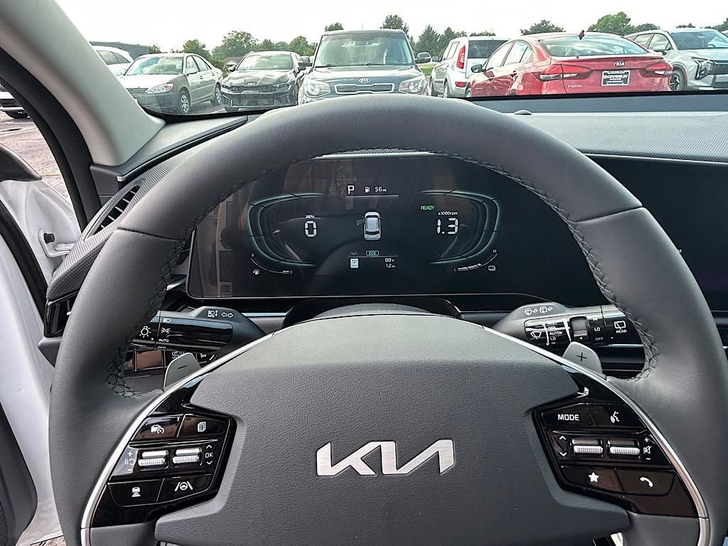2025 Kia Niro EX