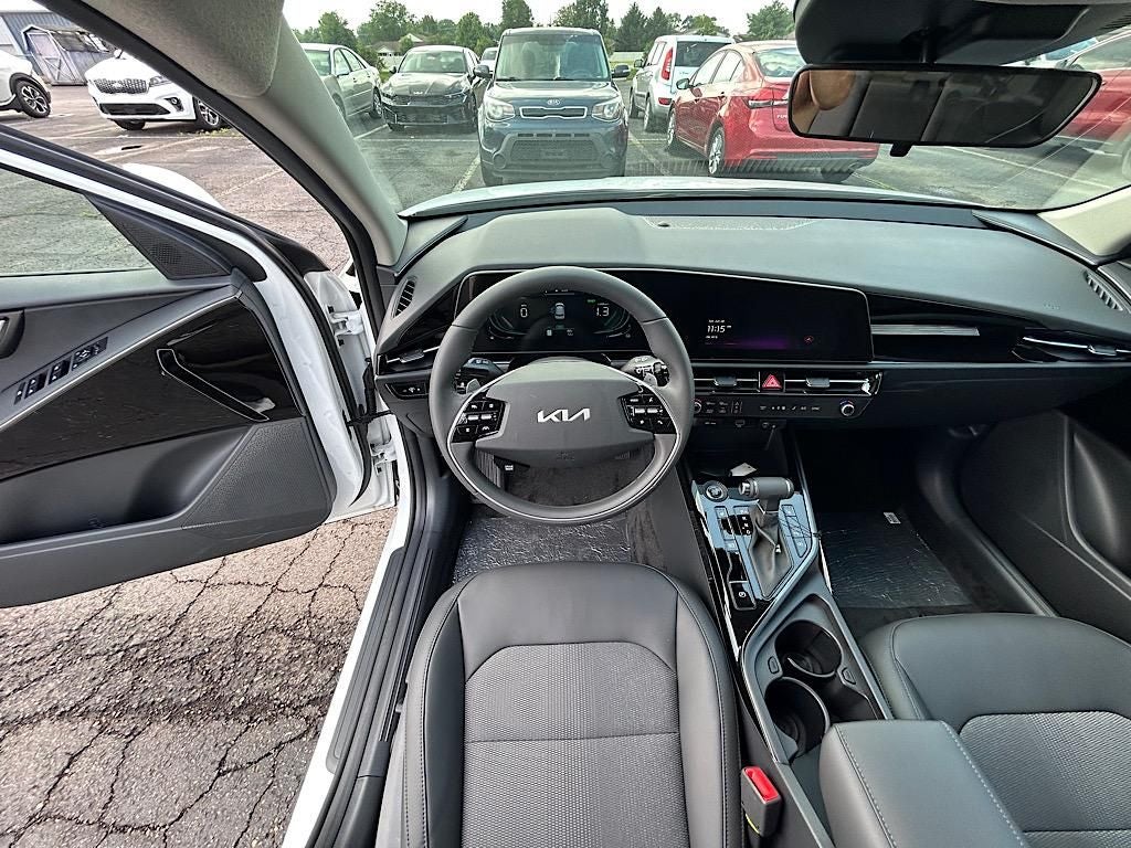 2025 Kia Niro EX