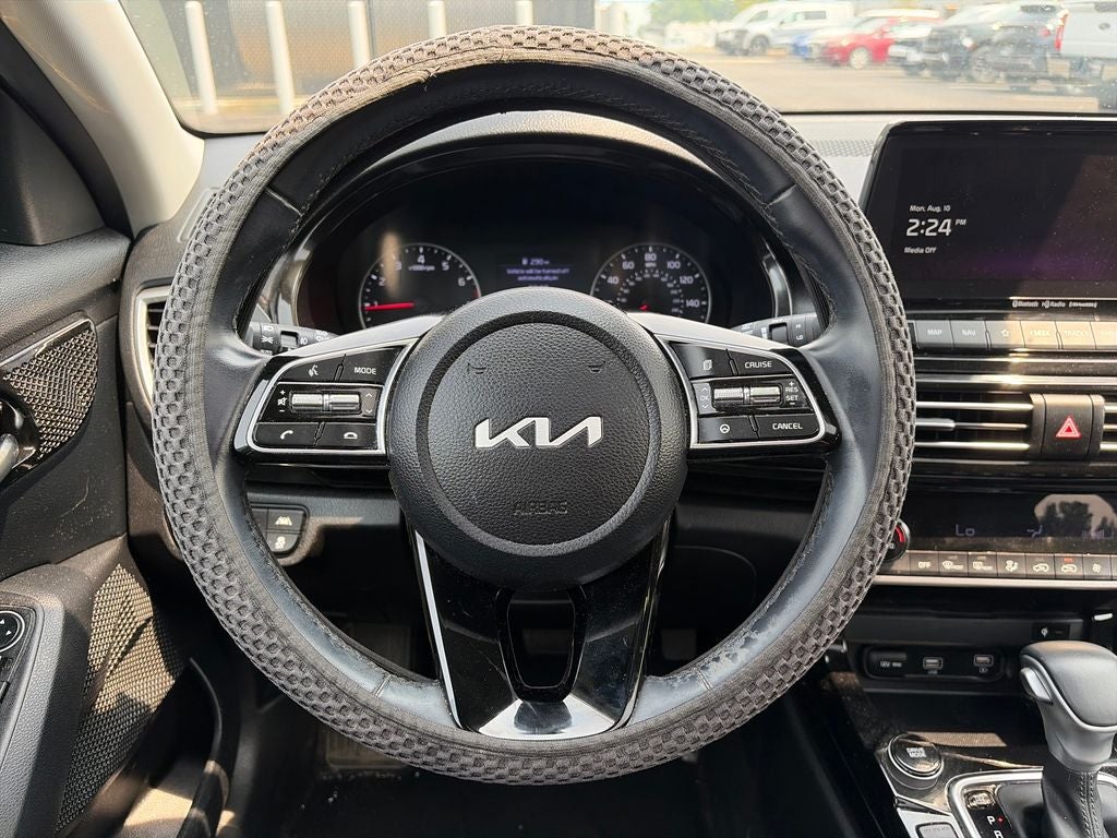 2023 Kia Seltos EX