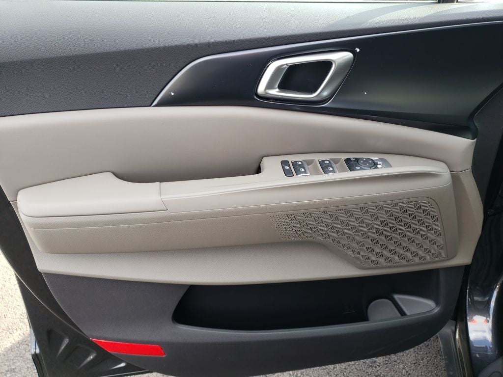 2026 Kia Carnival Base