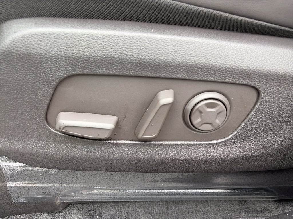 2027 Kia Carnival LXS