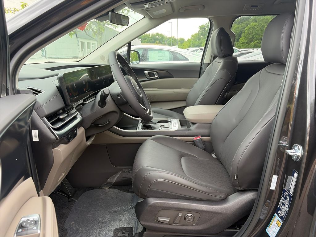 2026 Kia Carnival Base