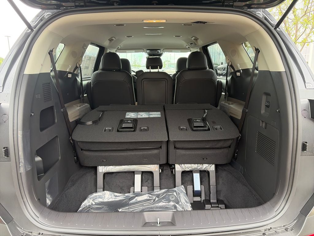 2026 Kia Carnival Base
