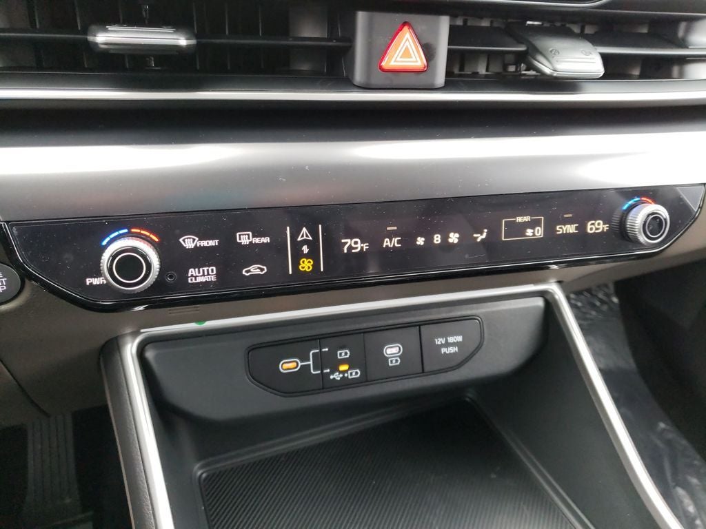 2026 Kia Carnival LXS