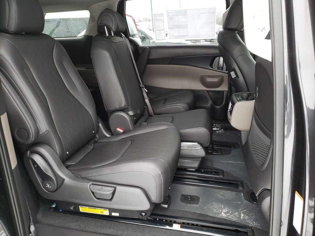 2026 Kia Carnival LXS