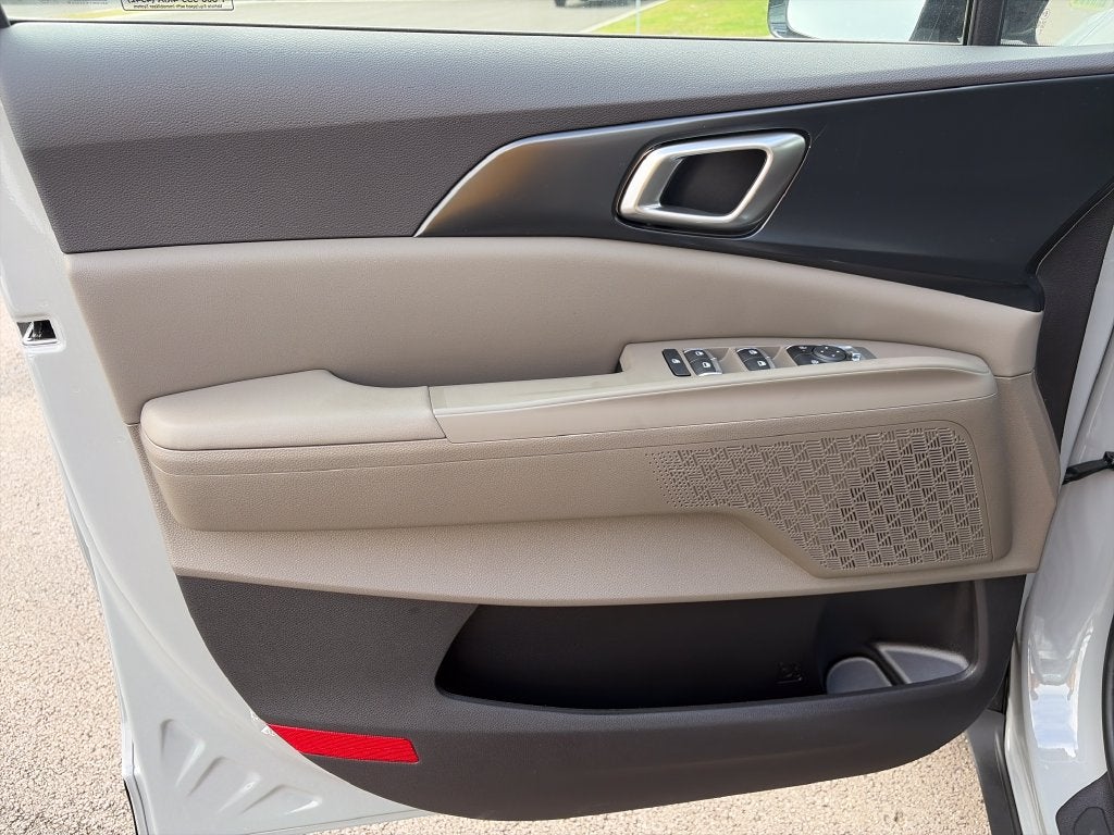 2027 Kia Carnival LXS
