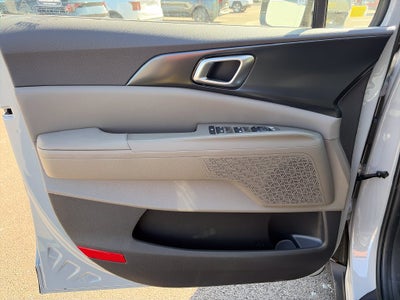 2027 Kia Carnival Hybrid LXS