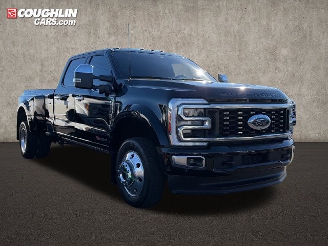 2025 Ford F-450SD Platinum DRW